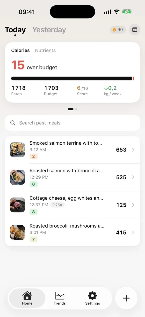 Caloza meal tracking screen